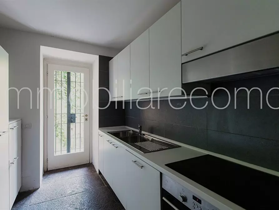 Immagine 9 di Appartamento in affitto  in Via Besana a Moltrasio