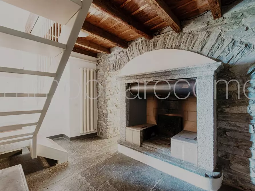 Immagine 8 di Appartamento in affitto  in Via Besana a Moltrasio