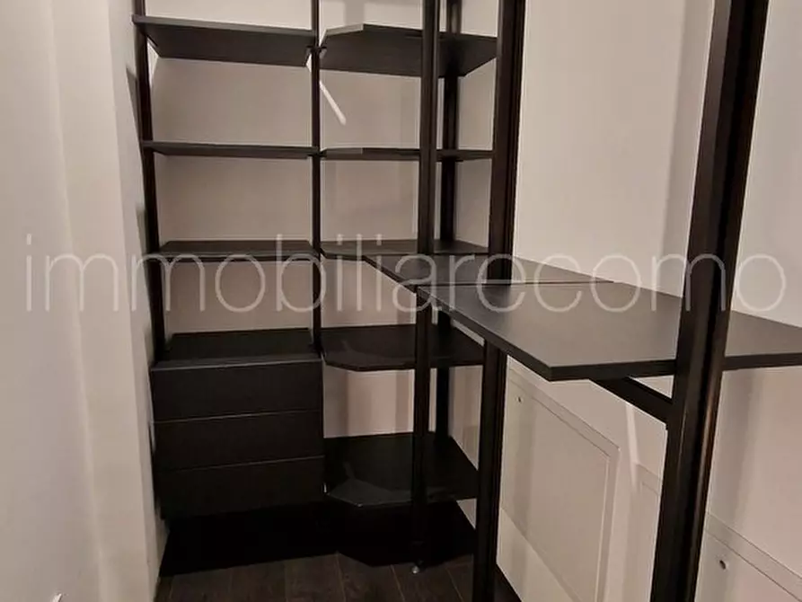 Immagine 3 di Appartamento in affitto  in Via Vittorio Emanuele II a Como