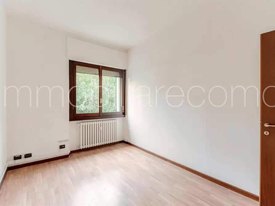 Immagine 4 di Ufficio in affitto  in via Petrarca a Como
