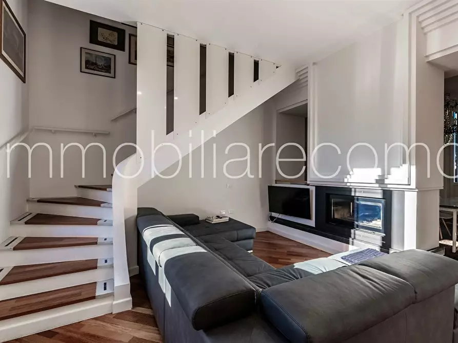 Immagine 6 di Appartamento in affitto  in Via Borgovico a Como