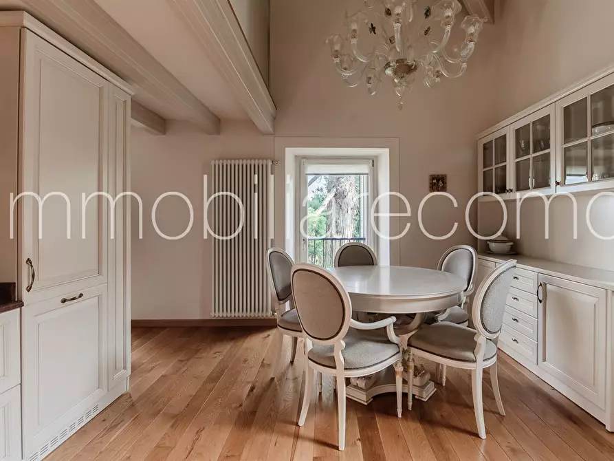 Immagine 4 di Appartamento in vendita  in Via Cardano a Como