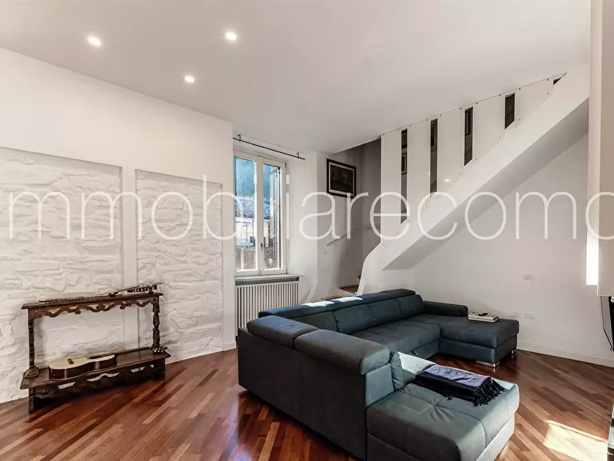 Immagine 7 di Appartamento in affitto  in Via Borgovico a Como