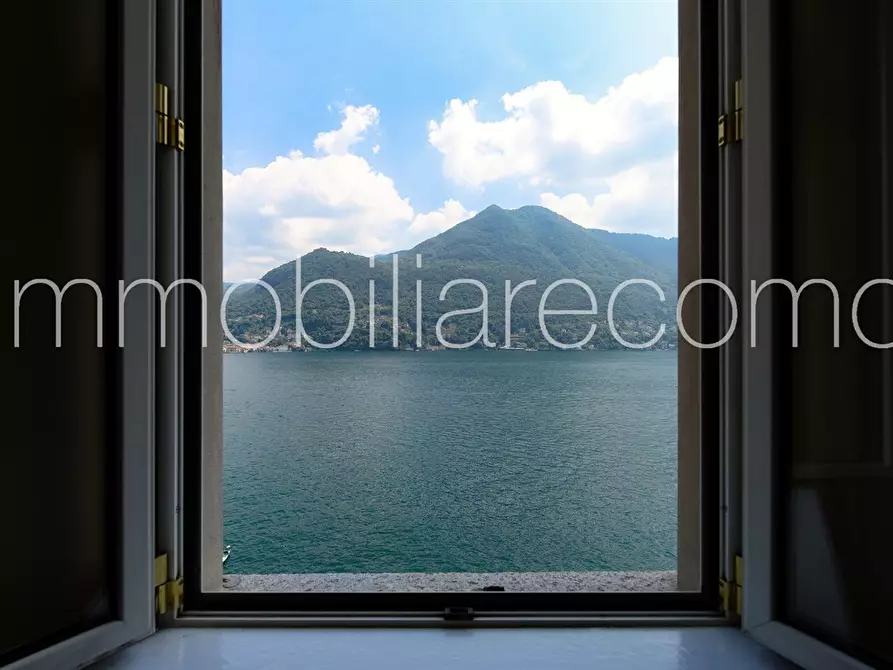 Immagine 1 di Appartamento in affitto  in Via Besana a Moltrasio