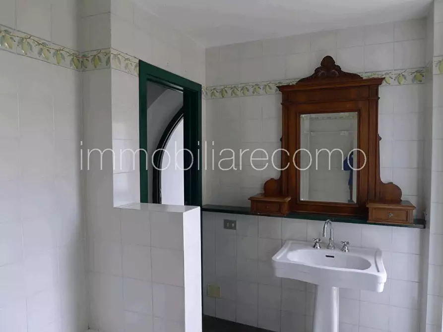 Immagine 6 di Appartamento in affitto  in via Besana a Moltrasio