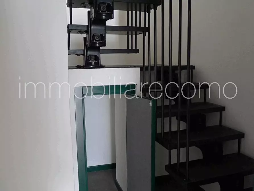 Immagine 4 di Appartamento in affitto  in via Besana a Moltrasio