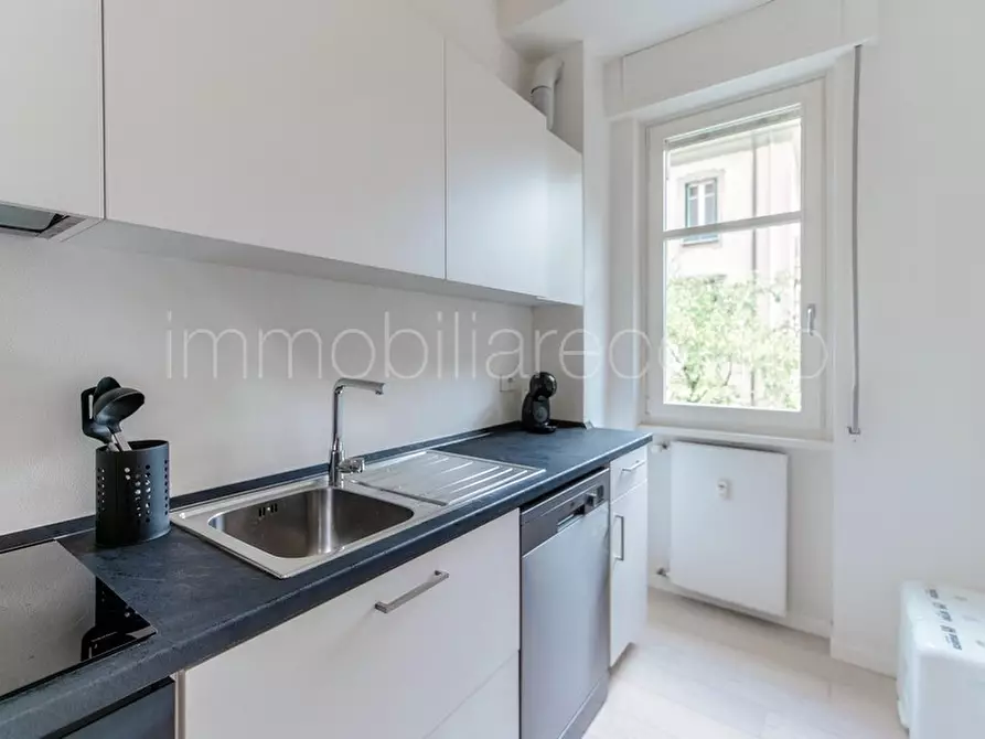 Immagine 6 di Appartamento in affitto  in Via Zezio a Como