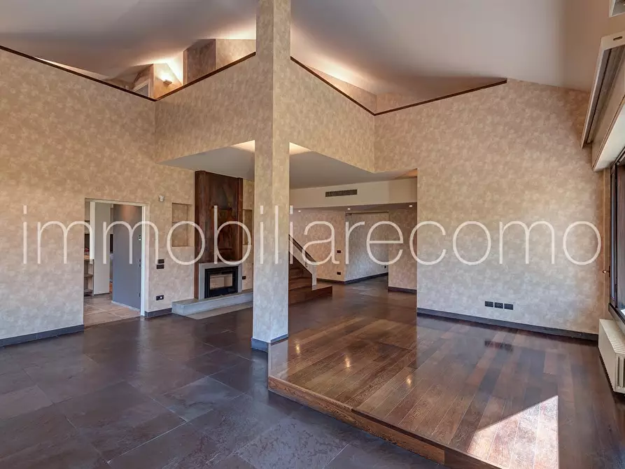 Immagine 2 di Villa in affitto  in via cascina pelada a Cantù