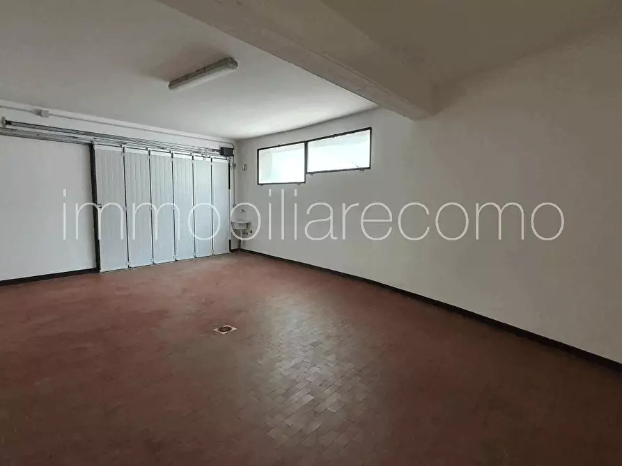 Immagine 9 di Casa bifamiliare in affitto  in Via Bignanico a Como
