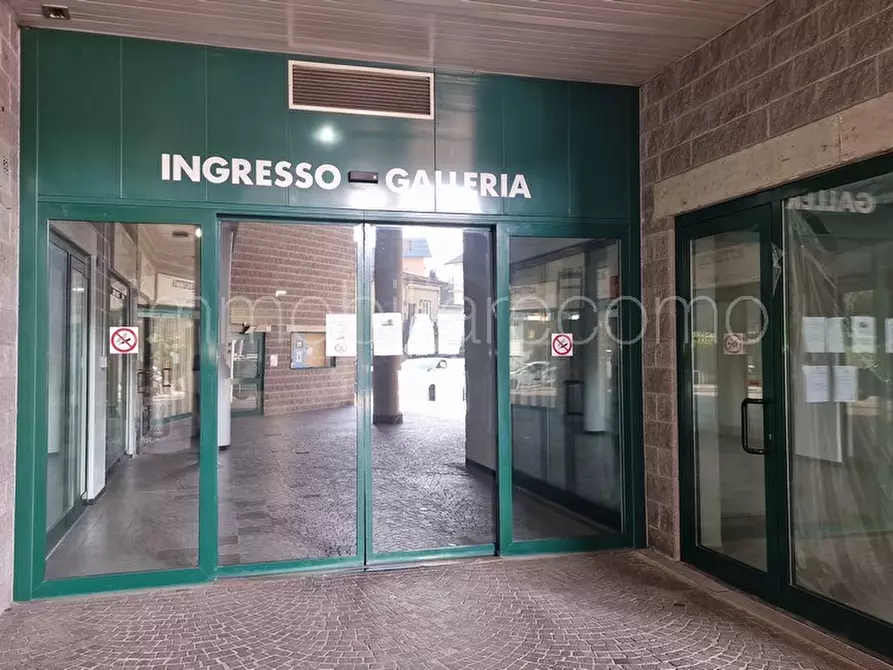 Immagine 5 di Ufficio in vendita  in Via Oltrecolle a Como