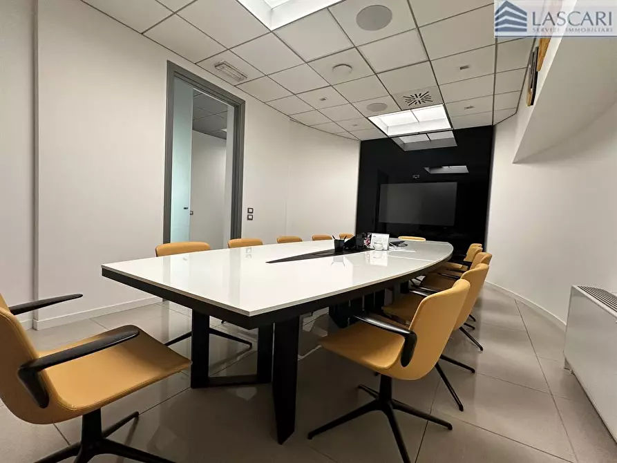 Immagine 8 di Capannone industriale in affitto  a Bonate Sopra