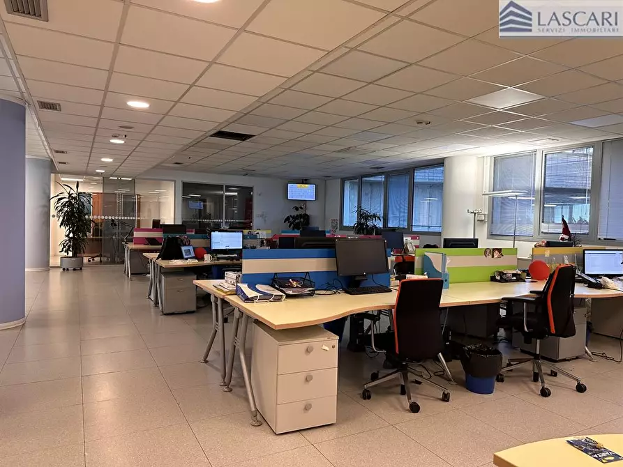 Immagine 6 di Ufficio in affitto  in Via Zanchi a Bergamo