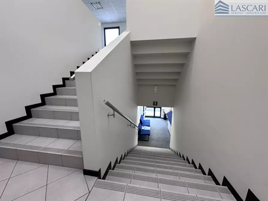 Immagine 3 di Ufficio in affitto  in Via Martinella a Gorle