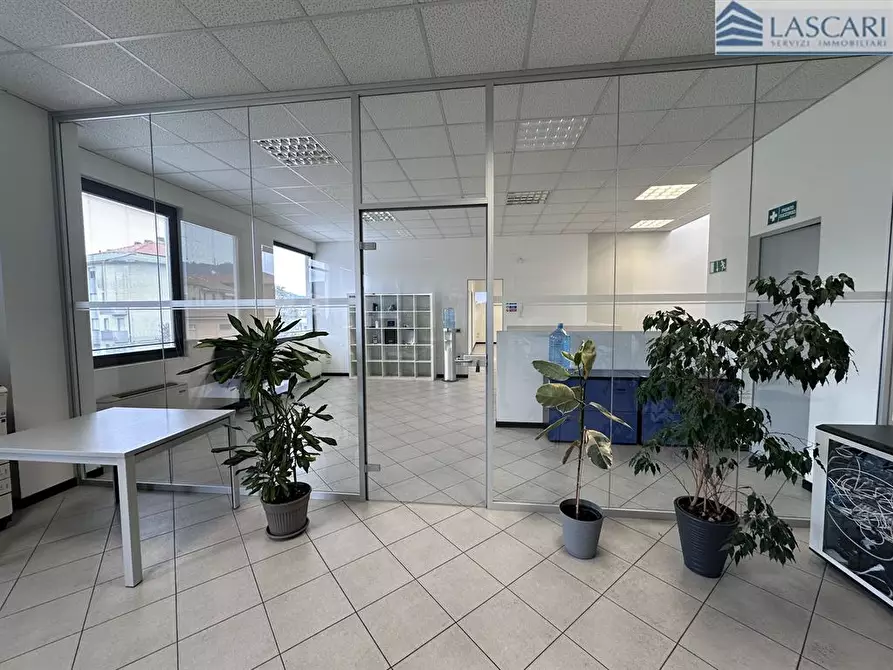 Immagine 6 di Ufficio in affitto  in Via Martinella a Gorle