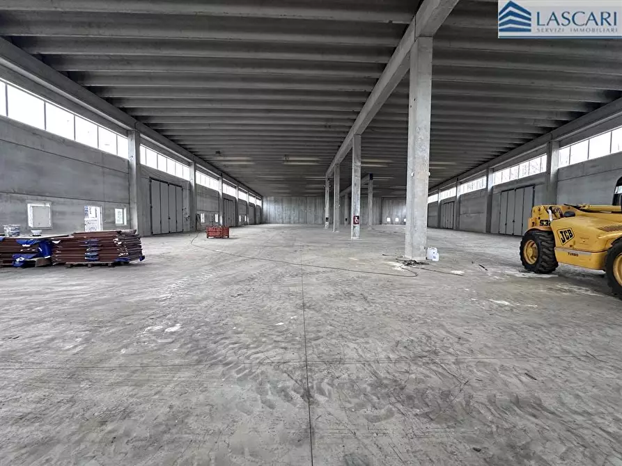 Immagine 3 di Capannone industriale in vendita  in Via dei Curti a Urgnano