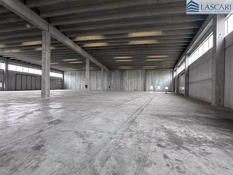 Immagine 3 di Capannone industriale in affitto  in Via dei Curti 1247 a Urgnano