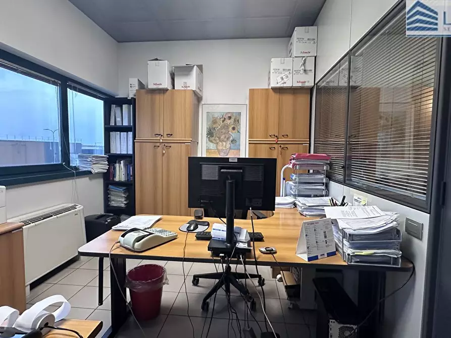 Immagine 2 di Capannone industriale in vendita  in Via Fermi 52 Q R a Curno