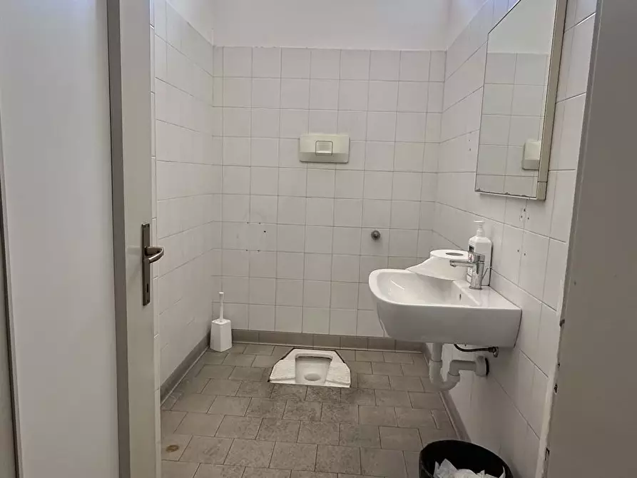 Immagine 9 di Capannone industriale in affitto  in Via Pascoli 6 a Presezzo