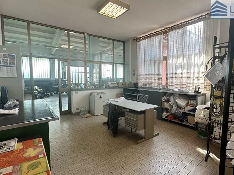 Immagine 8 di Capannone industriale in vendita  in Via G.Marconi a Comun Nuovo