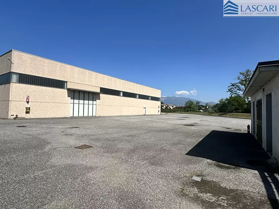 Immagine 5 di Capannone industriale in vendita  in Via Paganini a Chignolo D'isola