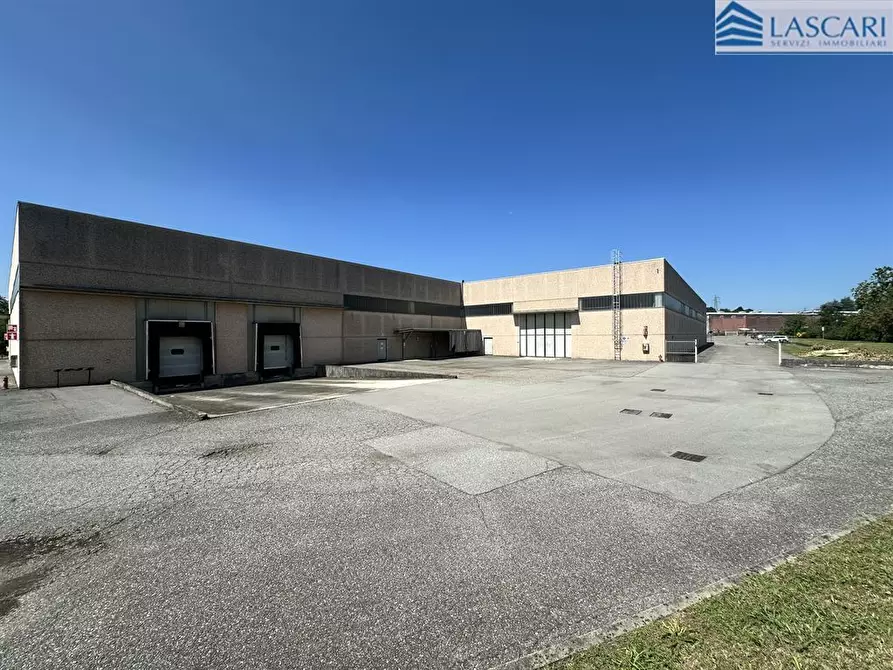 Immagine 2 di Capannone industriale in vendita  in Via Paganini a Chignolo D'isola