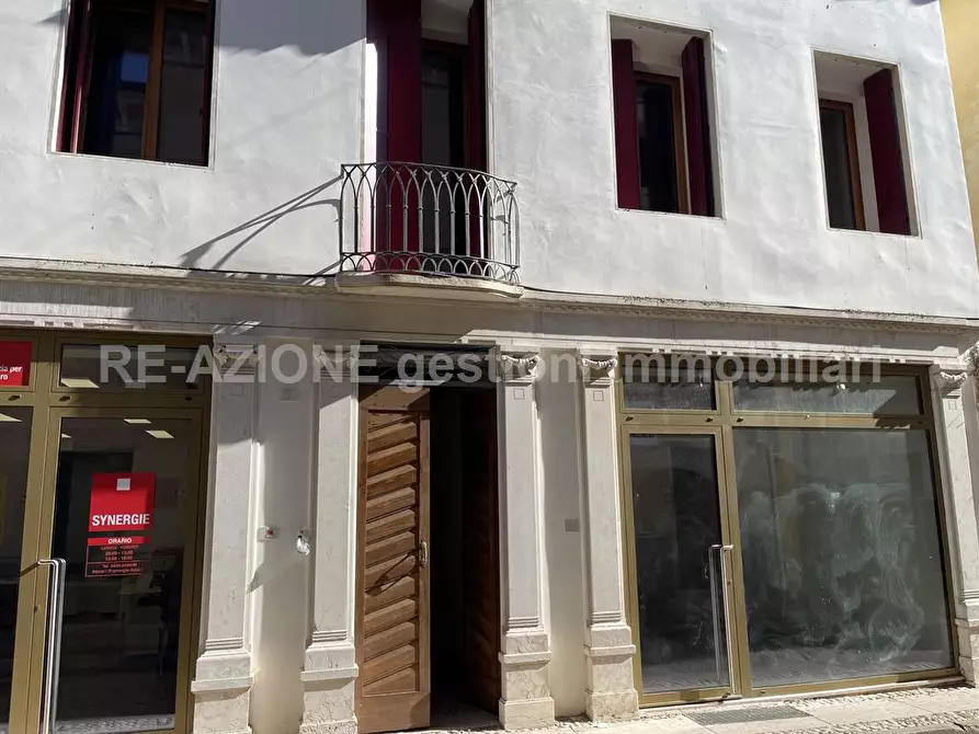 Immagine 2 di Appartamento in affitto  in Via Corradini a Thiene