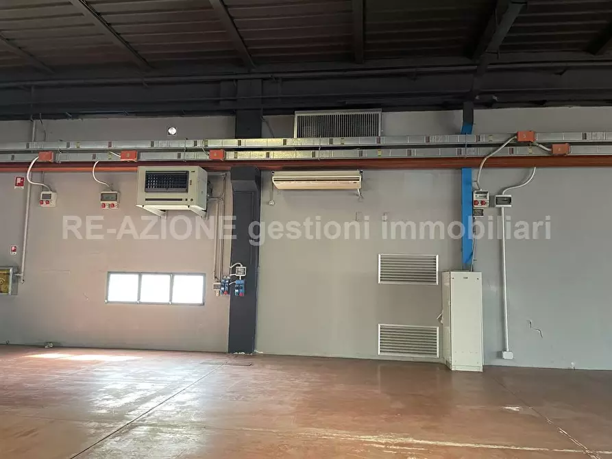 Immagine 3 di Capannone industriale in affitto  in Viale del Lavoro a Vicenza