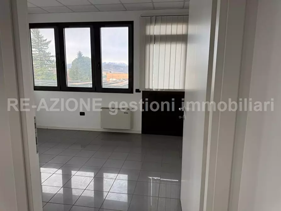 Immagine 5 di Ufficio in affitto  a Altavilla Vicentina