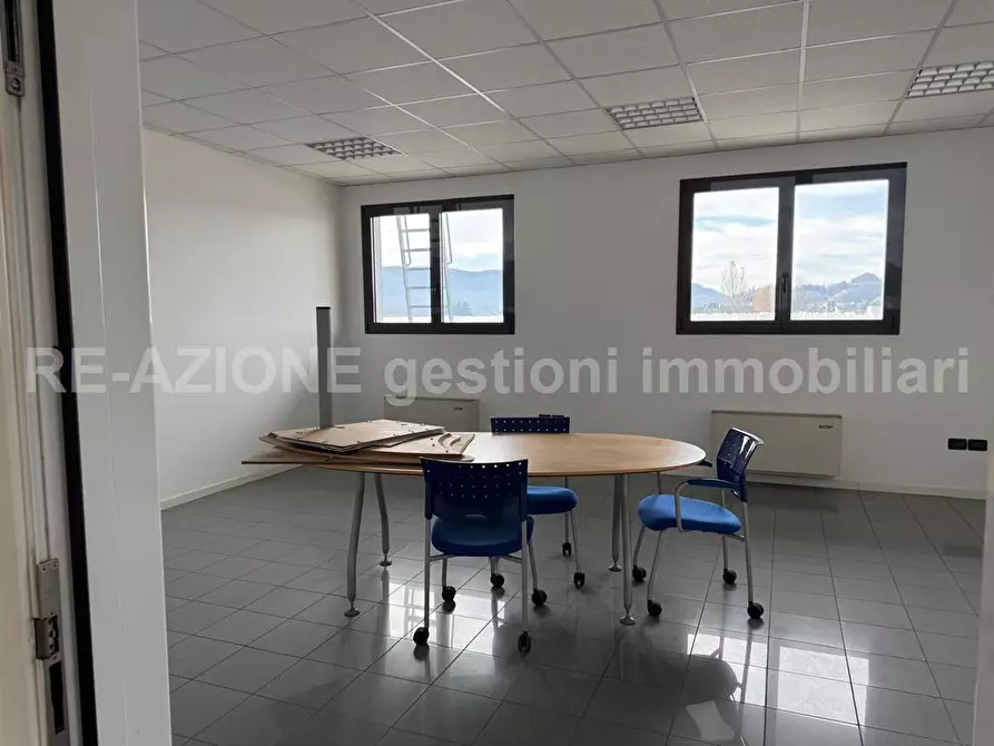 Immagine 9 di Ufficio in affitto  a Altavilla Vicentina