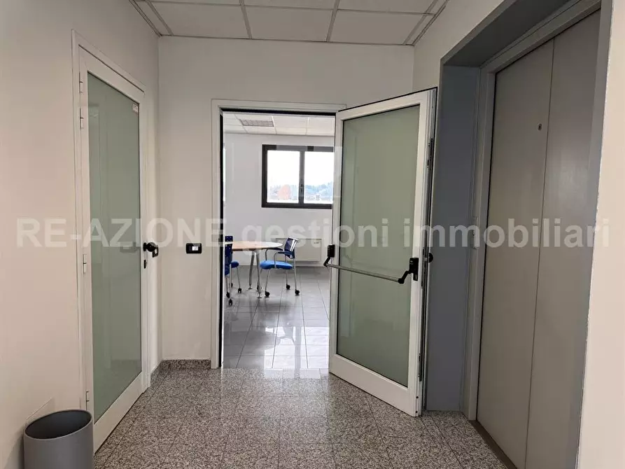Immagine 8 di Ufficio in affitto  a Altavilla Vicentina