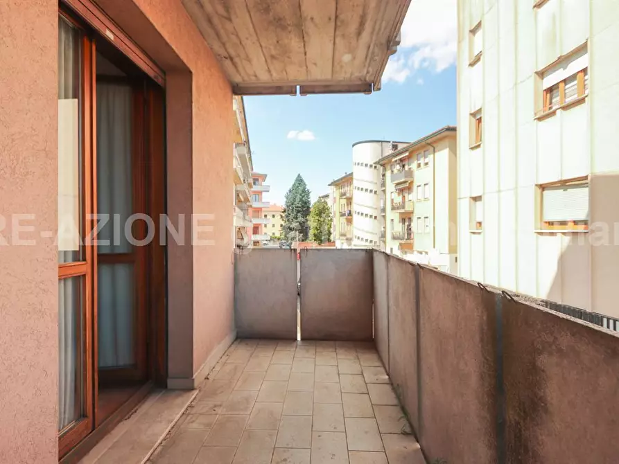 Immagine 2 di Ufficio in affitto  in Viale Bartolomeo D'Alviano 89 a Vicenza