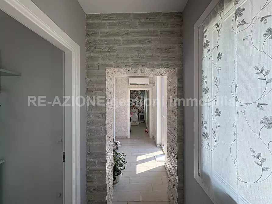 Immagine 3 di Casa indipendente in vendita  a Costabissara