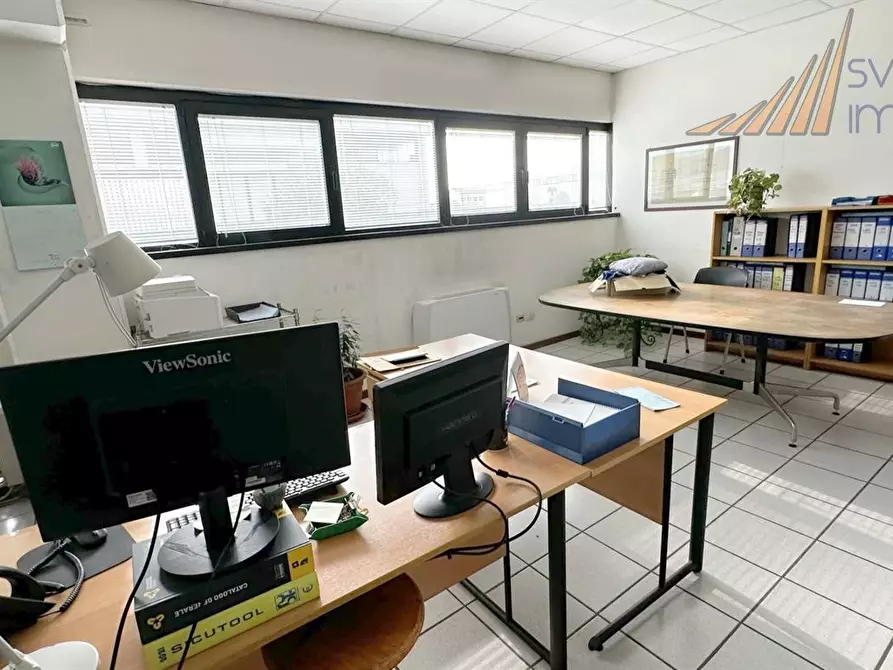 Immagine 3 di Capannone industriale in vendita  in via Roma 1 a Bernareggio