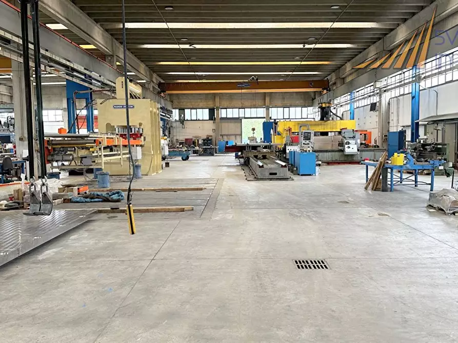 Immagine 7 di Capannone industriale in vendita  in via Roma 1 a Bernareggio