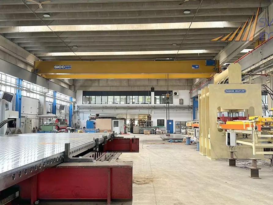 Immagine 9 di Capannone industriale in vendita  in via Roma 1 a Bernareggio