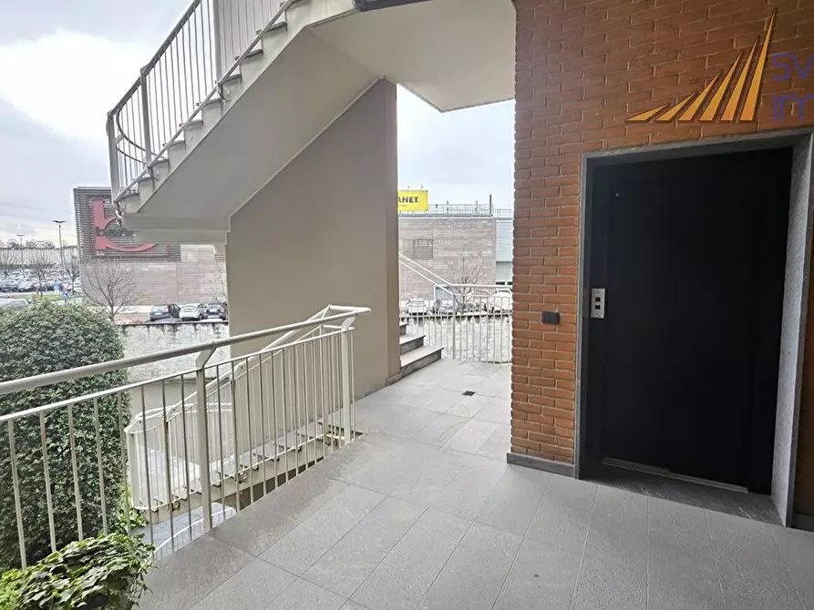 Immagine 1 di Ufficio in affitto  in viale lombardia 266 a Brugherio