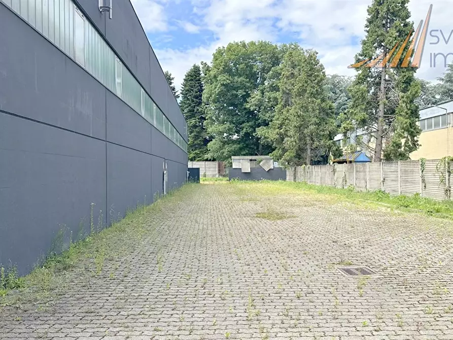 Immagine 1 di Capannone industriale in affitto  in via Enrico Fermi 5/7 a Burago Di Molgora