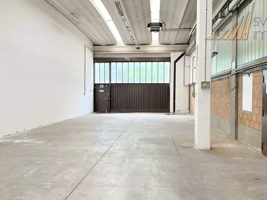 Immagine 9 di Capannone industriale in affitto  in via Enrico Fermi 5/7 a Burago Di Molgora