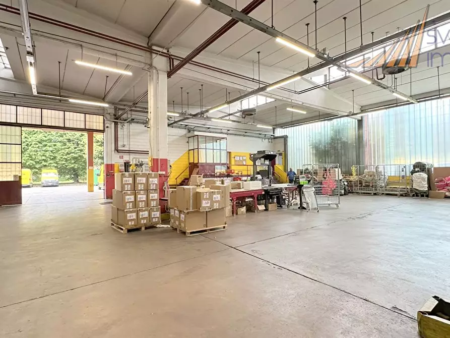 Immagine 4 di Capannone industriale in affitto  in via dei Chiosi 18 a Cavenago Di Brianza