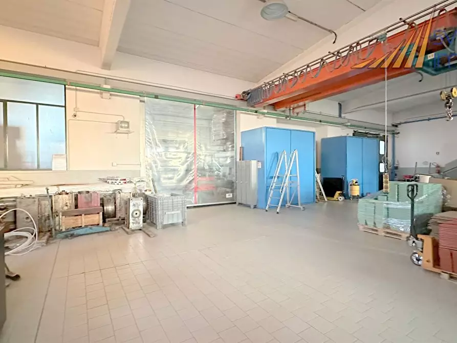 Immagine 4 di Capannone industriale in vendita  in via Eugenio Curiel 56 a Mezzago