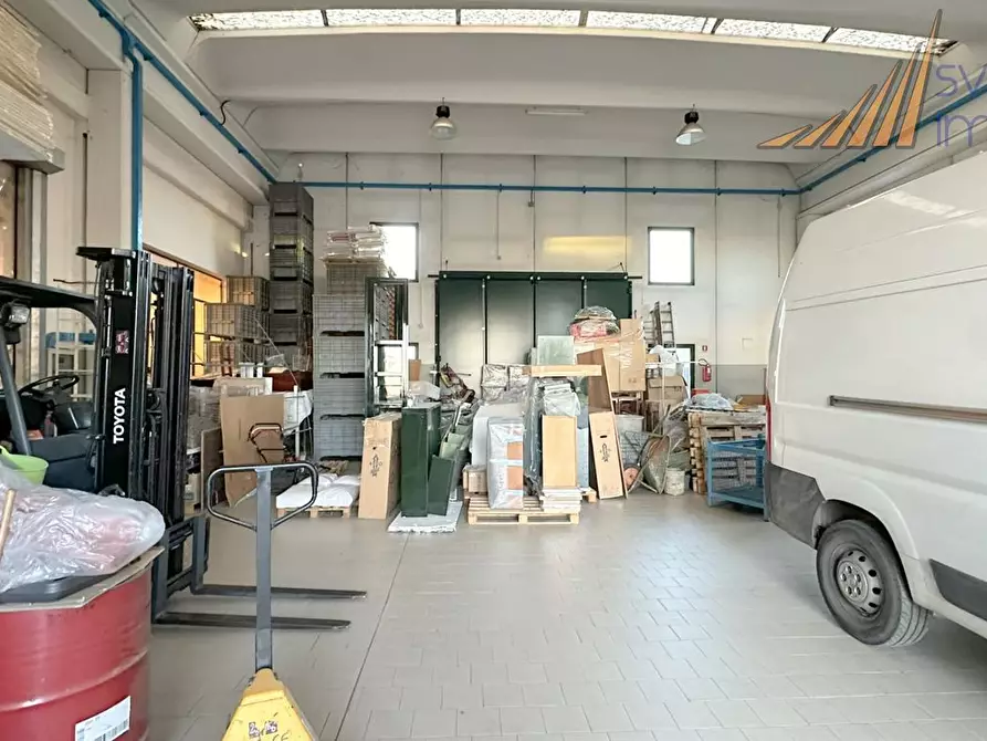 Immagine 5 di Capannone industriale in vendita  in via Eugenio Curiel 56 a Mezzago