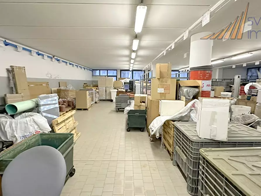 Immagine 8 di Capannone industriale in vendita  in via Eugenio Curiel 56 a Mezzago
