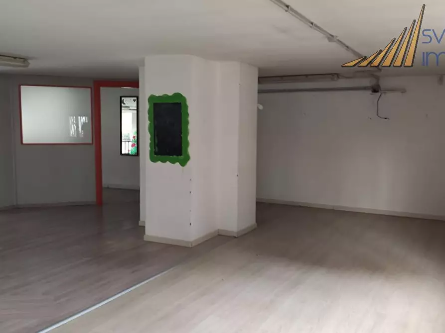 Immagine 3 di Negozio in affitto  in Viale Marelli 1 a Sesto San Giovanni