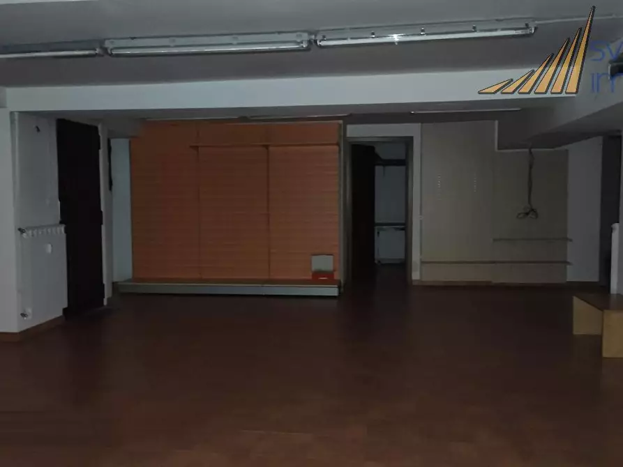 Immagine 5 di Negozio in affitto  in Viale Marelli 1 a Sesto San Giovanni