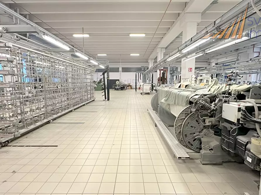 Immagine 7 di Capannone industriale in vendita  in via Norma Cossetto 6/8 a Villasanta