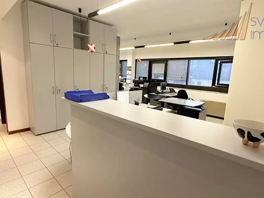 Immagine 3 di Ufficio in vendita  in via risorgimento 32 a Vimercate