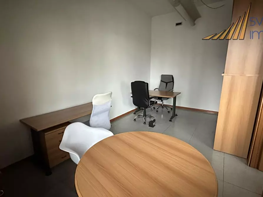 Immagine 3 di Ufficio in affitto  in via Torri Bianche 7/N a Vimercate