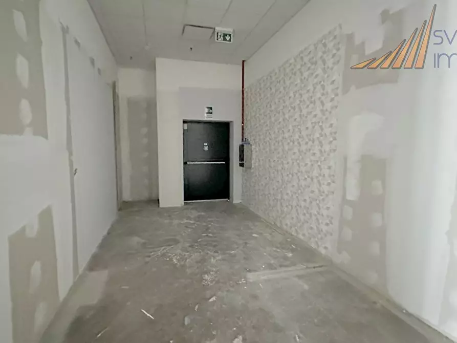 Immagine 7 di Negozio in affitto  in via del Commercio 22 a Busnago