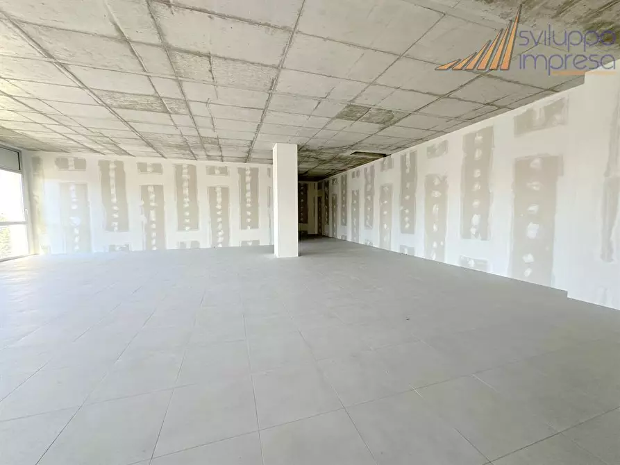 Immagine 8 di Ufficio in affitto  in via del Commercio 22 a Busnago