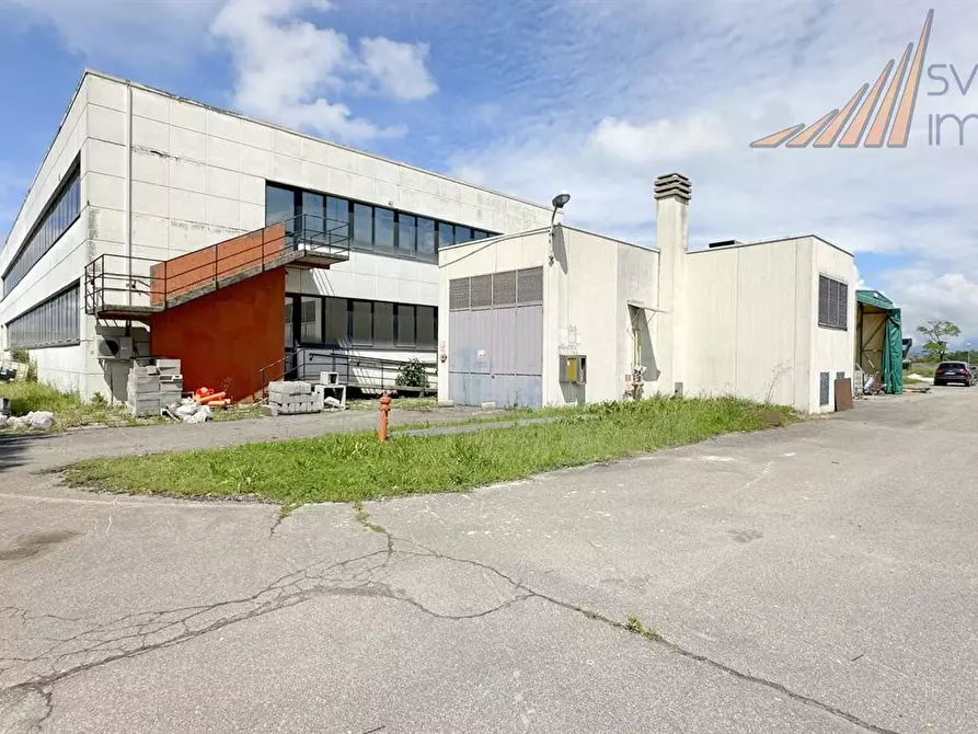 Immagine 1 di Capannone industriale in vendita  in via Guido Rossa 18/20 a Cornate D'adda